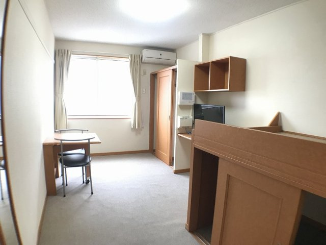 レオパレス御堀Ⅱの居間・リビング