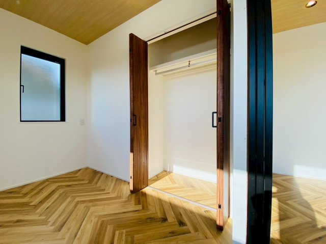 一宮市 北方町北方字中大日二（木曽川堤駅） 平屋建の収納|洋室収納