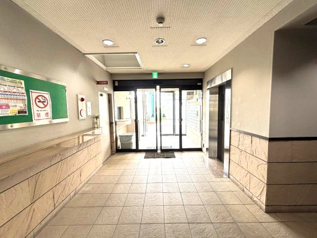プリマベーラ藤井寺のロビー