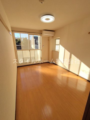 【内装】 | サープラスエス