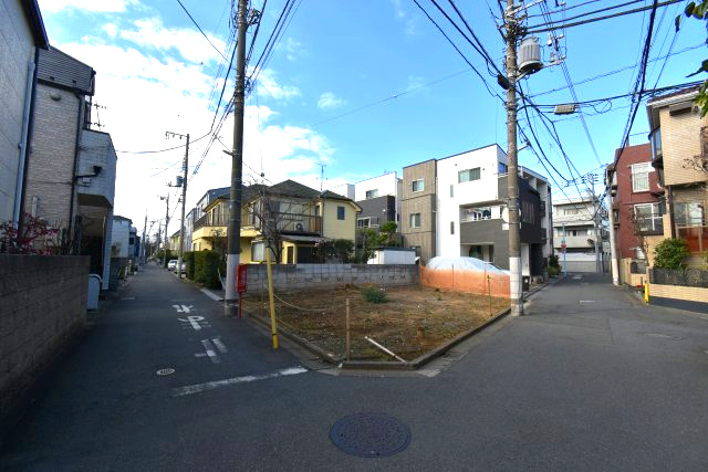 阿佐谷北3丁目・売地の前面道路含む現地写真