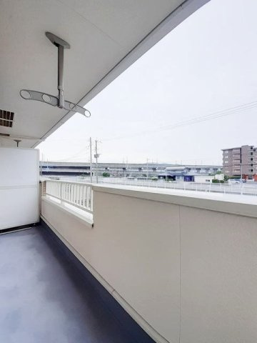 ウエストスクエア　Ｋのバルコニー