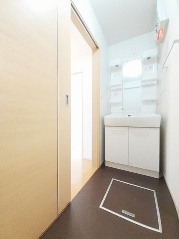 ウエストスクエア　Ｋの洗面所