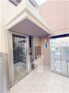 【エントランス】 | フォーシーズン蓮根 | エントランスです