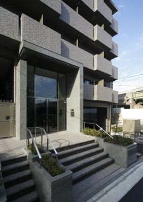 【エントランス】 | ルーブル仲六郷弐番館