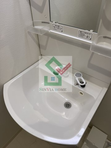 ケイアイレジデンス東村山の独立洗面台