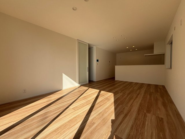 稲沢市北島町千野地新築戸建　１号棟の居間・リビング