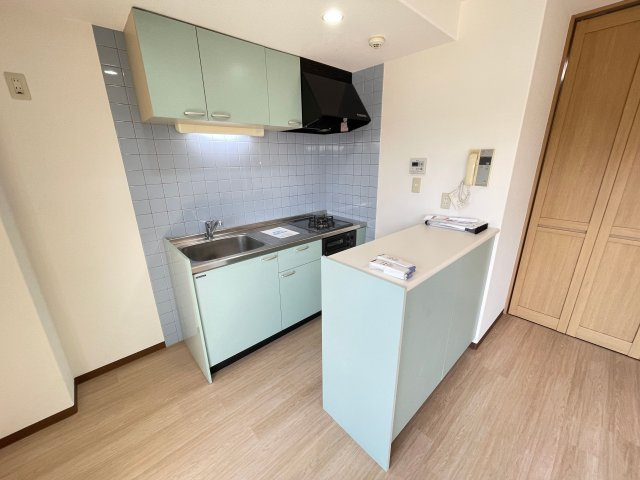 煉瓦館シャトルVIIのキッチン|※画像は同物件別室となります。