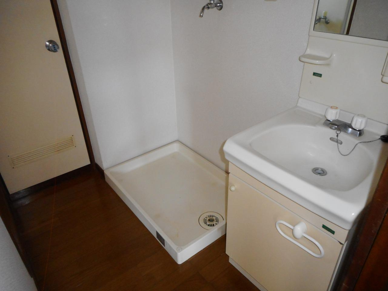 メゾンイナバBの洗面所