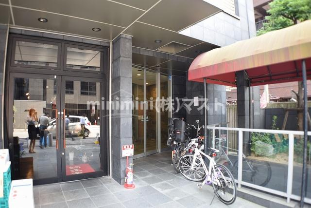 ブラービ南船場のエントランス