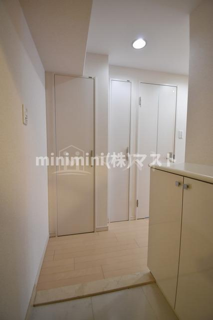 ブラービ南船場の玄関