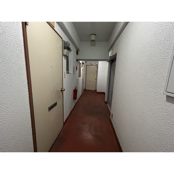 【ロビー】 | 大須寿ビル