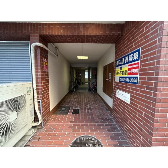 【エントランス】 | 上前津寿ビル
