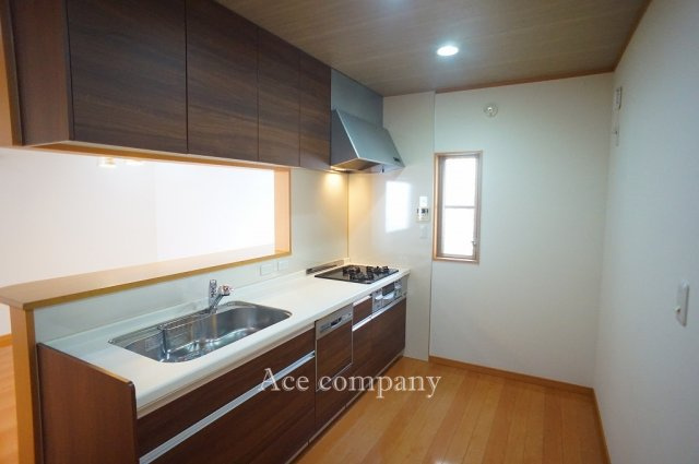 【キッチン】 | 東大阪市若江東町1丁目 | 食洗機付きのシステムキッチンです☆
