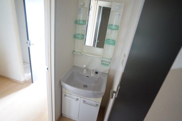 ジェンティーレ幕張本郷の独立洗面台