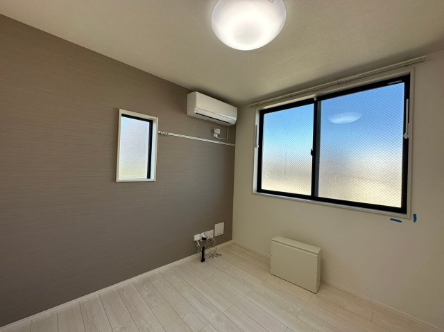 メゾンドシエルの居間・リビング