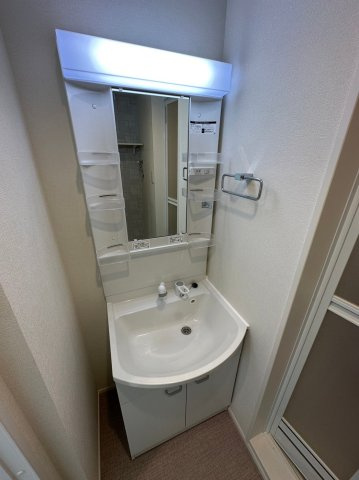 メゾンドシエルの洗面所