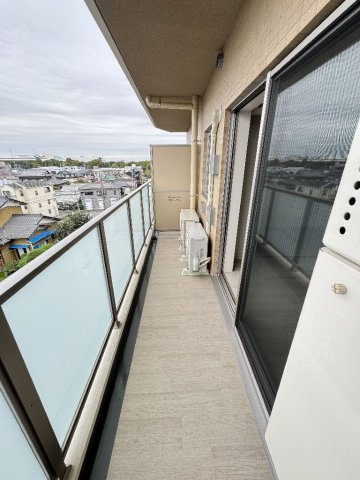 ＧＲＡＮ ＰＡＳＥＯ 谷在家のバルコニー