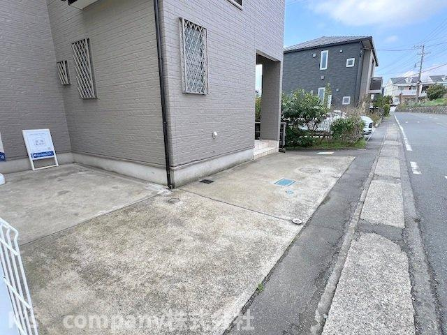 ◎茅ヶ崎市西久保　中古戸建の駐車場|駐車スペース周辺☆