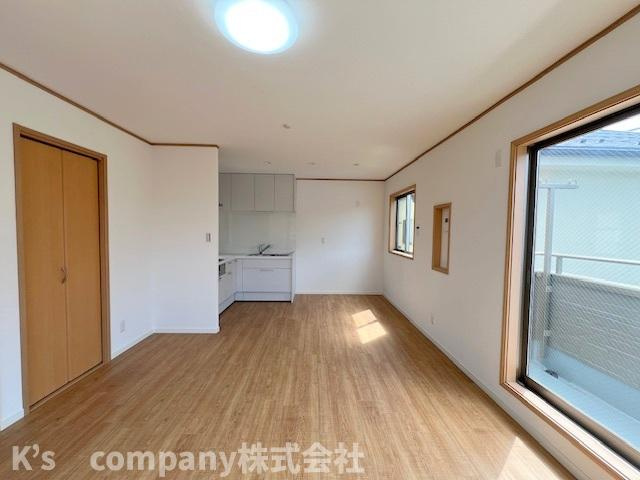 ◎茅ヶ崎市西久保　中古戸建の居間・リビング|2階リビングスペース◇◇