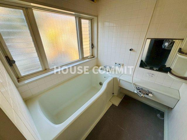 中古戸建ての浴室