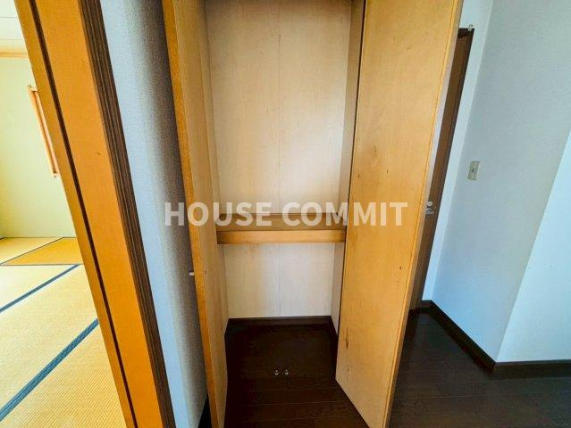 中古戸建ての収納|2F廊下収納