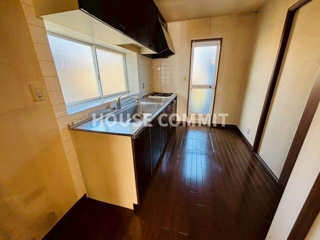 中古戸建てのキッチン