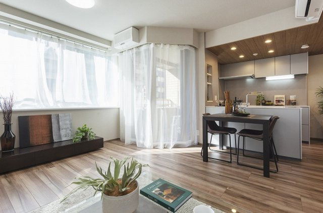 【居間・リビング】