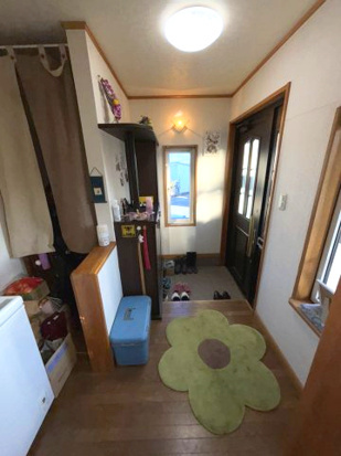 【玄関】 | 北見市東陵町１８８番地２　中古売家
