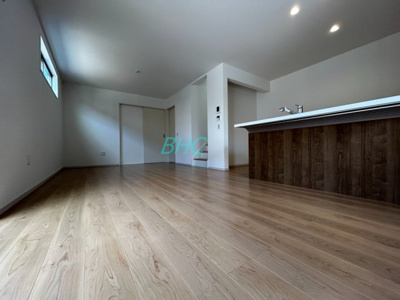 【前面道路含む現地写真】 | 本宮２丁目分譲１区画１期１号地