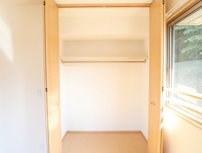 【収納】 | コンフォートⅡ | 3つのクローゼット♪収納豊富なお部屋です。※同施工