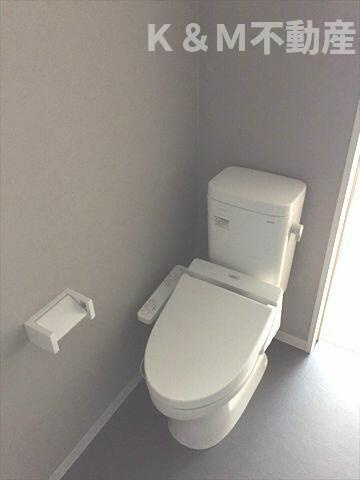 Ｂ・ＦＬＡＴＳのトイレ|ゆったりとした空間のトイレです