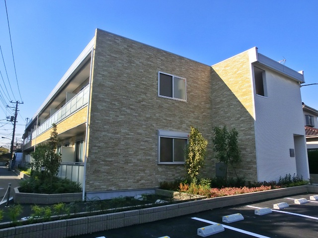 リブリ・ゆうやの外観|綺麗な建物です！