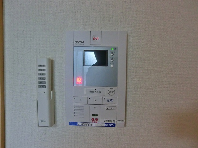 リブリ・ゆうやのセキュリティ|ＴＶドアホン付きで安心です♪