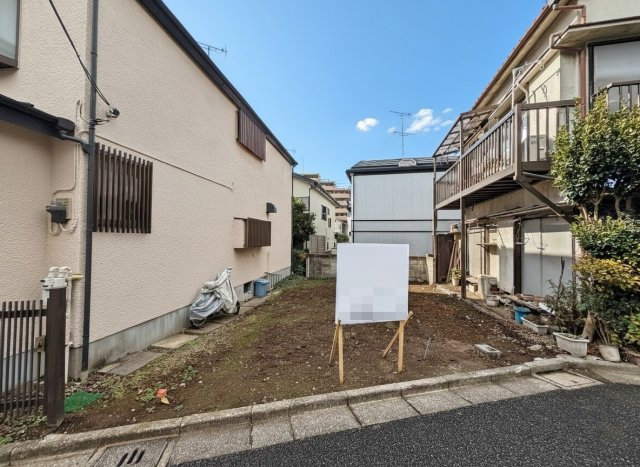 練馬区旭町3丁目 限定1区画の前面道路含む現地写真|現況更地になります
是非、現地にて土地のボリュームや陽当たり周辺環境などご確認ください！