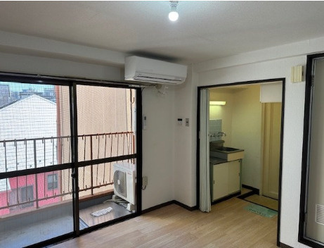 メゾン・ド・モナークの居間・リビング