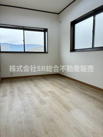 加納8丁目　中古戸建の洋室|広々6帖の洋室