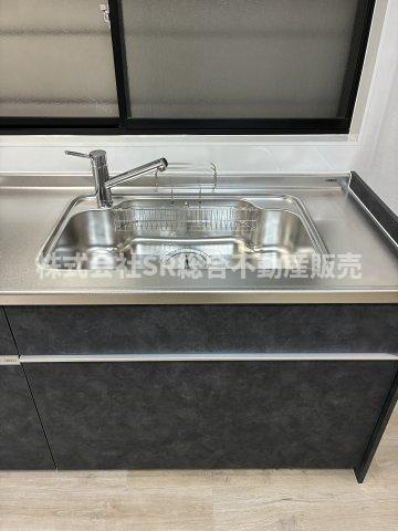 加納8丁目　中古戸建のキッチン|シンクも使いやすいサイズです