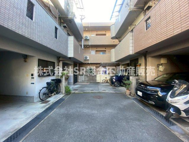 加納8丁目　中古戸建の前面道路含む現地写真|周辺交通量も少ないのでお子様がいるご家族も安心です！