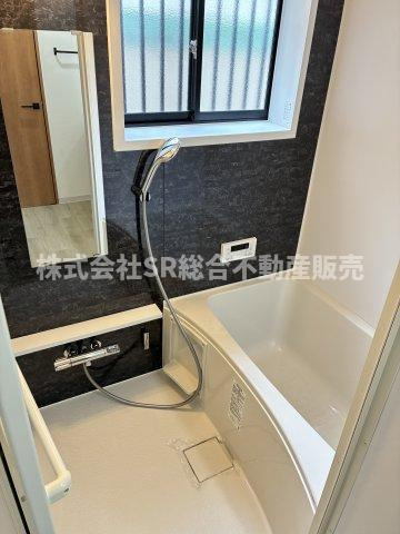 加納8丁目　中古戸建の浴室|お風呂は、嬉しい追い焚き機能付き！
