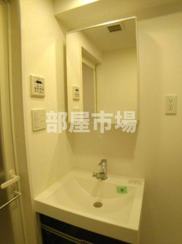 アイルイムーブル押上の洗面所