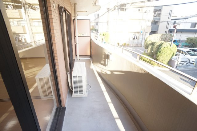 クイーンズ・パレス1のバルコニー