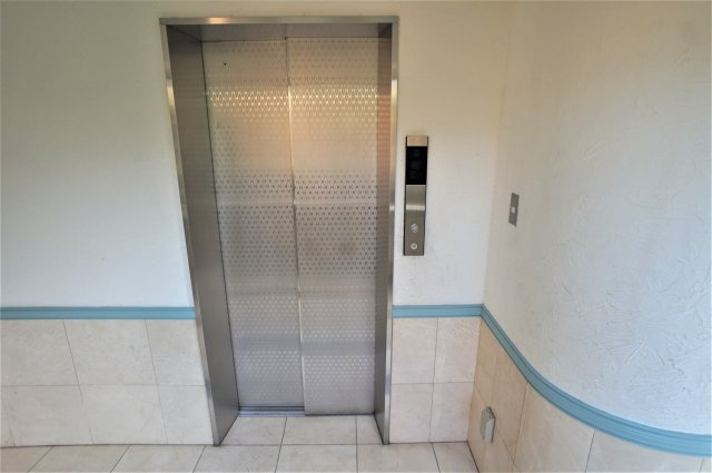 クイーンズ・パレス1のその他|ゆったり過ごせるお風呂です