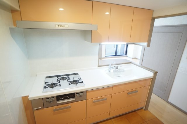 クイーンズ・パレス1のキッチン