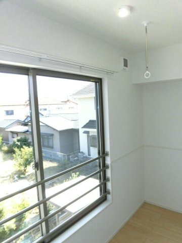 フォレスト本町のバルコニー