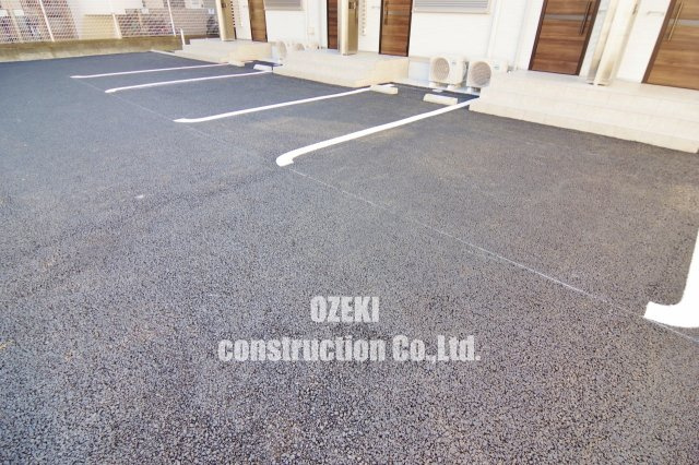 セルシアーナの駐車場