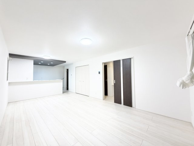 Sumai-to四街道市つくし座の居間・リビング