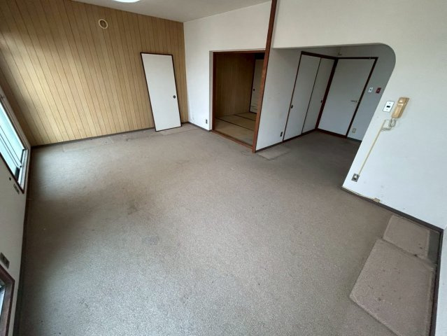 ハイツ東朝霧の居間・リビング