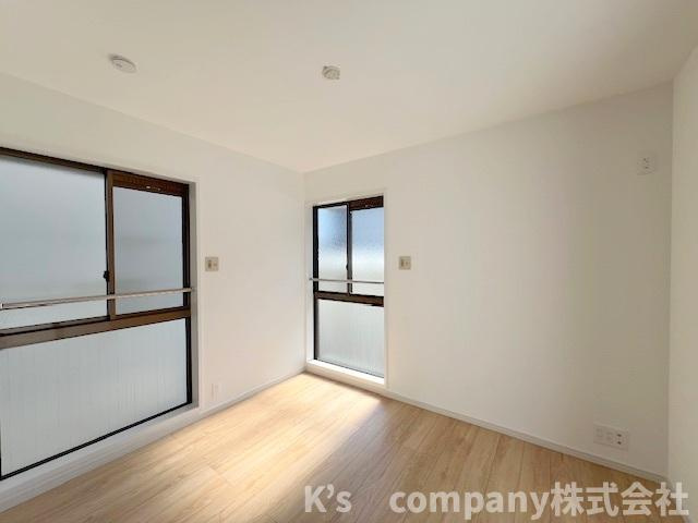 高座郡寒川町一之宮5丁目　中古戸建の子供部屋|洋室5.2帖◇お子様のお部屋や趣味のお部屋におすすめです◇