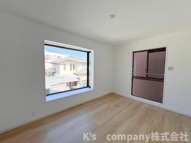 高座郡寒川町一之宮5丁目　中古戸建の洋室|洋室6.5帖◇主寝室におすすめです♪